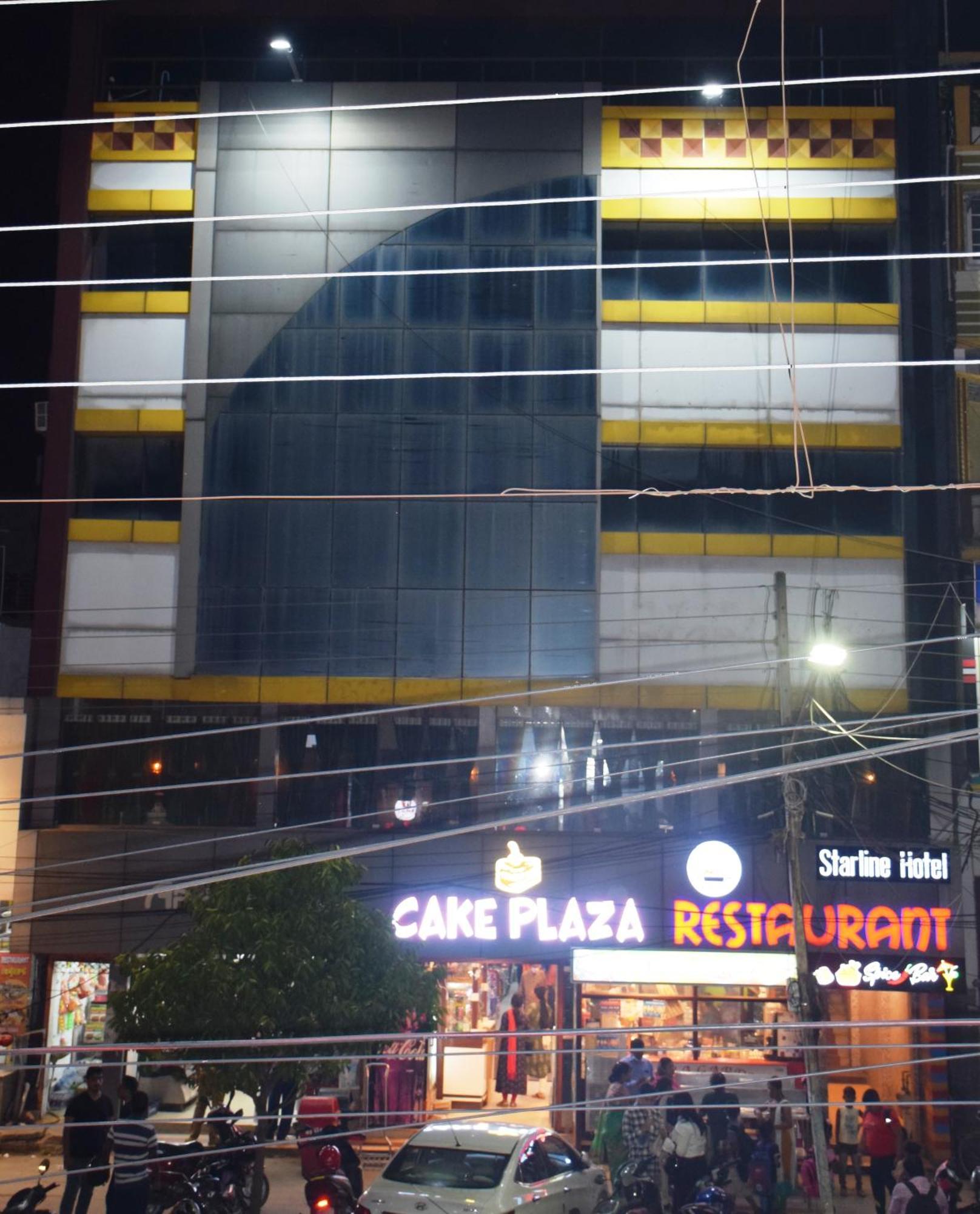 Starline Hotel 아가르탈라 외부 사진
